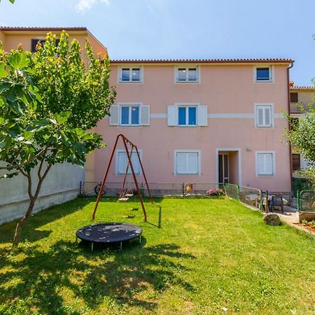 Apartment Mirjana Пула Екстериор снимка
