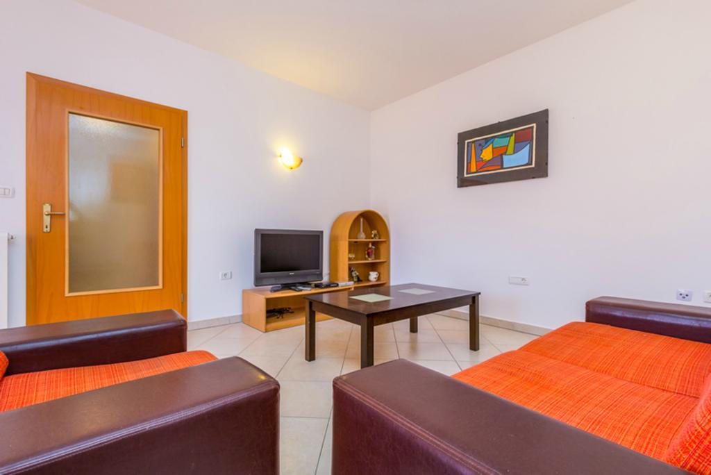 Apartment Mirjana Пула Стая снимка