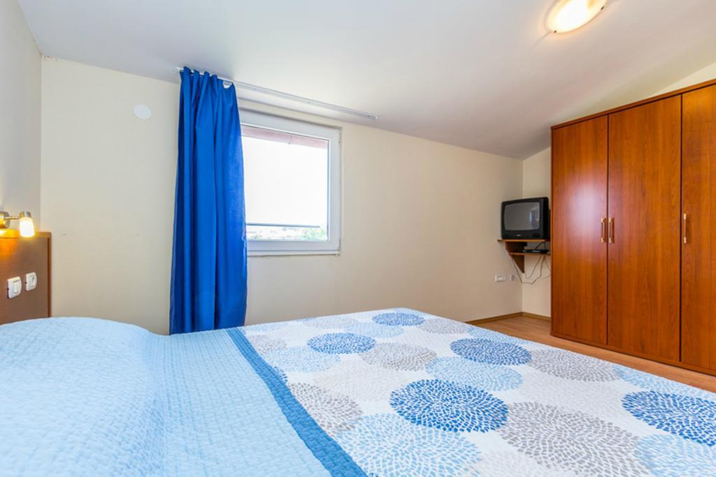 Apartment Mirjana Пула Стая снимка